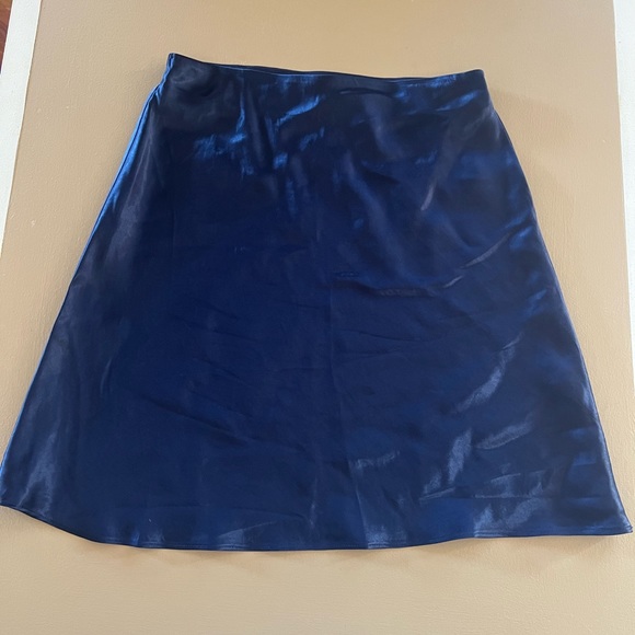 Aritzia | Babaton Mini Slip Skirt in Starboard Blue - Size 6 - Picture 2 of 5